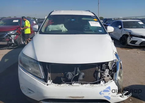 2016 Nissan Pathfinder Platinum/S/Sl/Sv z USA, uszkodzony, nr VIN 5N1AR2MN3GC605484